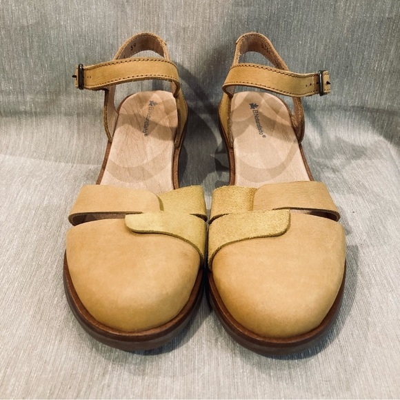 EL NATURALISTA Sz 39 Yellow Leather Two Toned Rubber Sole Buckle Closure Sandals - Picture 3 of 13